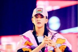 员工爆料黄子韬视频大全,揭秘明星幕后生活片段