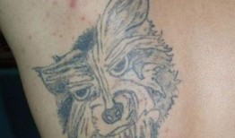 吃瓜男网红手上有纹身,揭秘吃瓜男网红的独特魅力